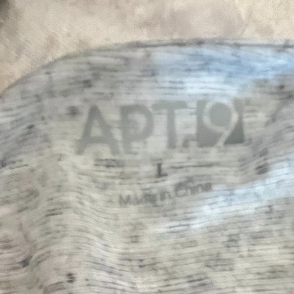 APT. 9 GRAY SHORT SLEEVE TEE WITH ANIMAL PRINT, EMBLISHEMENTS SIZE L NWOT - Picture 4 of 5